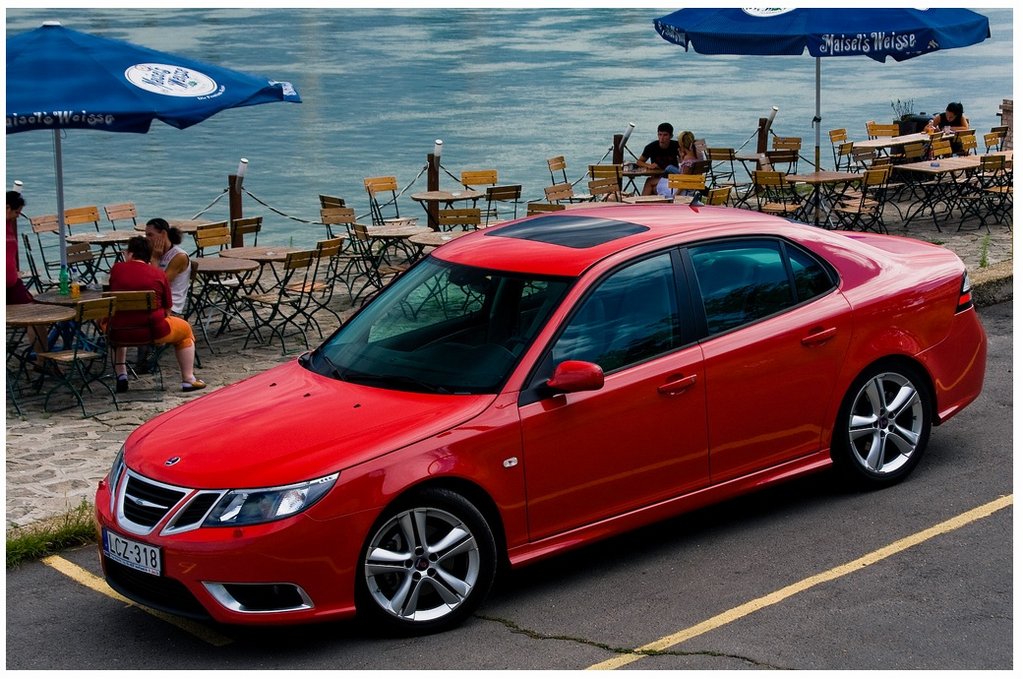 saab 93 red edition.jpg