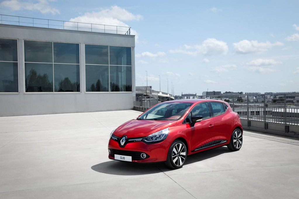 Nuova-Renault-Clio-IV-2012-3.jpg