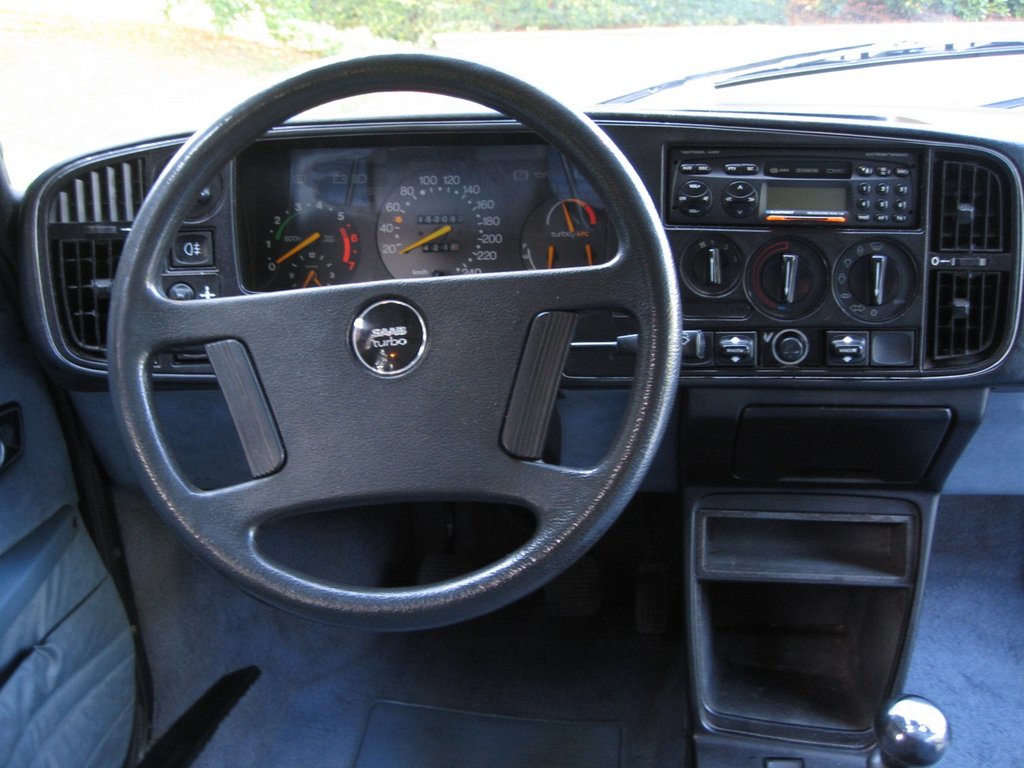 c900 volante.jpg