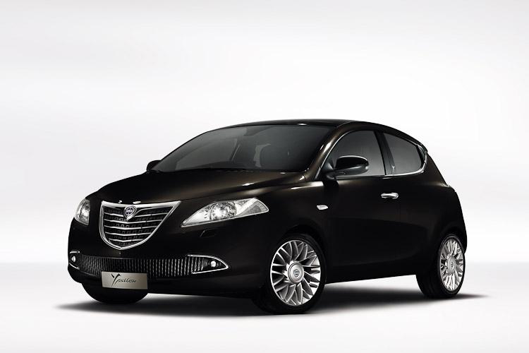 324731_5660_big_lancia-new-ypsilon-1davanti.jpg