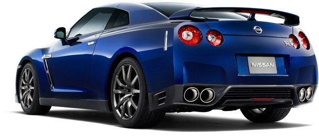 nissan-gtr-2011-2.jpg